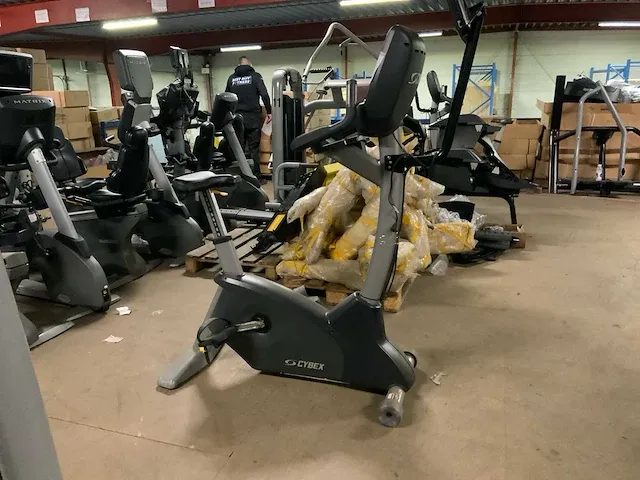 Cybex 770c uprightbike home trainer - afbeelding 1 van  5