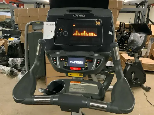 Cybex 770c uprightbike home trainer - afbeelding 4 van  5