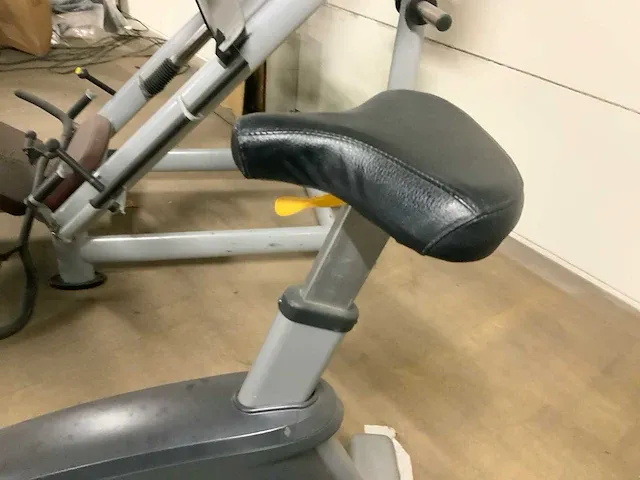 Cybex 770c uprightbike home trainer - afbeelding 5 van  6