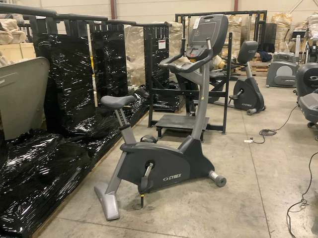 Cybex 770c uprightbike home trainer - afbeelding 1 van  5