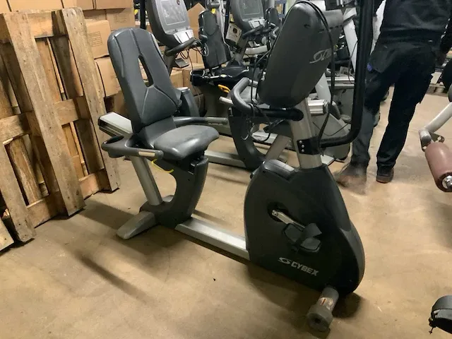 Cybex 770r recumbent bike home trainer - afbeelding 1 van  4