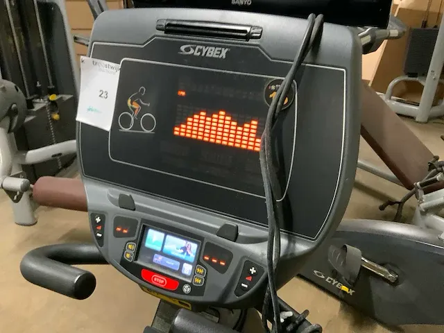 Cybex 770r recumbent bike home trainer - afbeelding 3 van  4