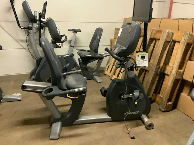 Cybex 770r recumbent bike home trainer - afbeelding 4 van  4