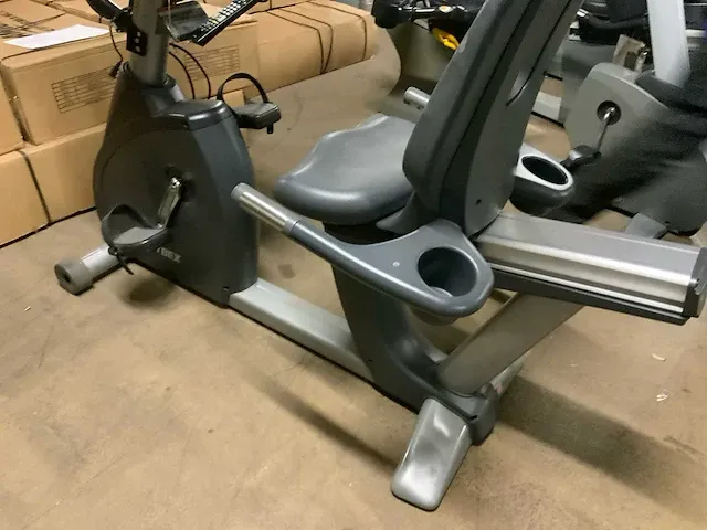 Cybex 770r recumbent bike home trainer - afbeelding 3 van  4