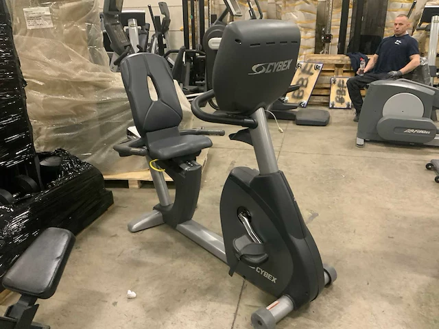 Cybex 770r recumbent bike home trainer - afbeelding 4 van  5
