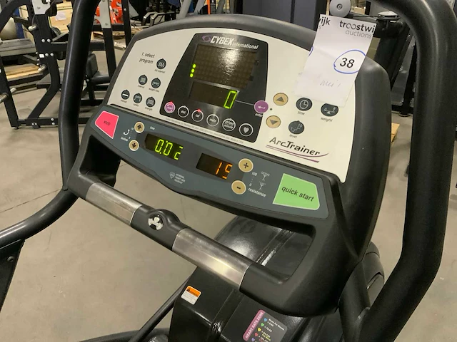 Cybex arc trainer crosstrainer - afbeelding 3 van  5