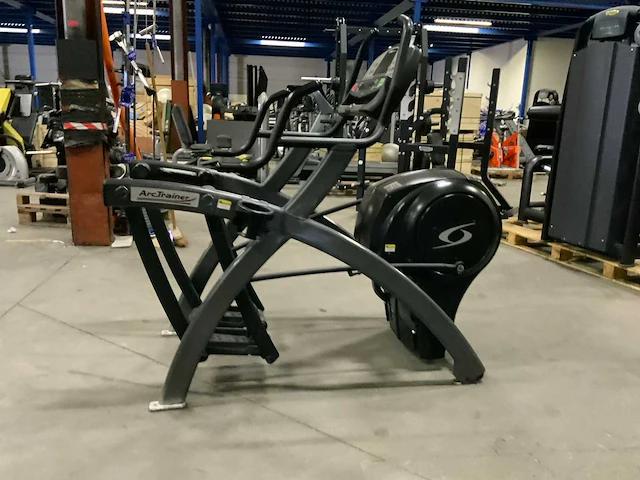 Cybex arc trainer crosstrainer - afbeelding 1 van  5