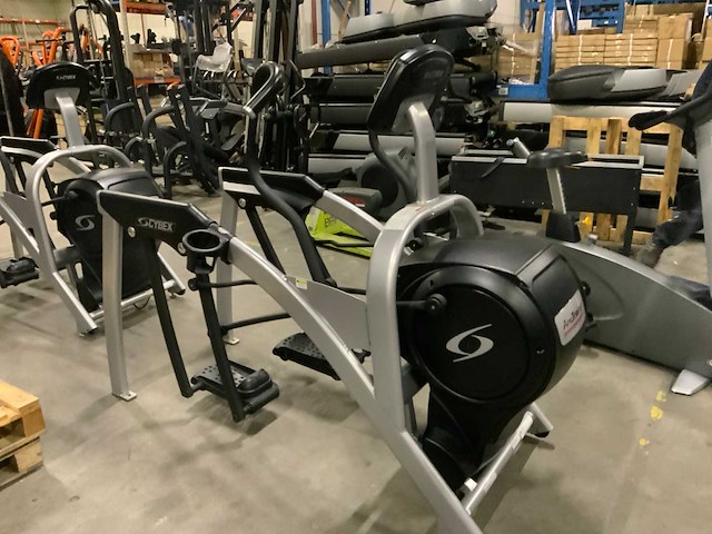 Cybex arc trainer crosstrainer - afbeelding 4 van  5