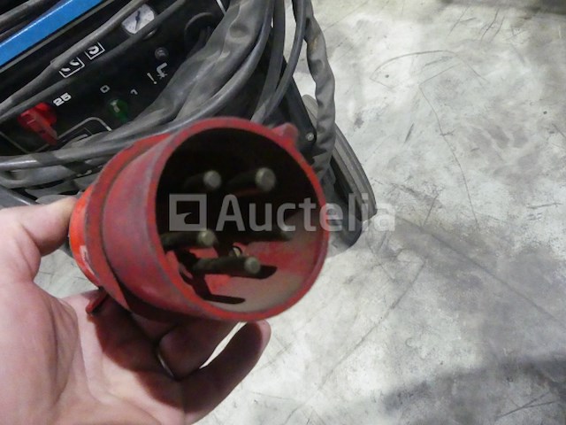 Cyplasma 251 de snijmachine van het lassenhandel plasma - afbeelding 10 van  12