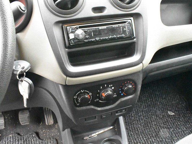 Dacia dokker - afbeelding 15 van  29