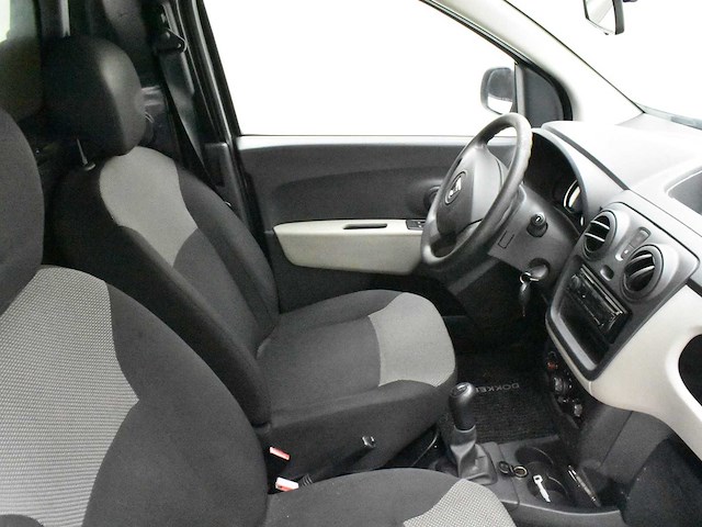 Dacia dokker - afbeelding 27 van  29