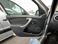 Dacia duster 1.6i 4x2 prestige 105, 2012 - afbeelding 5 van  28