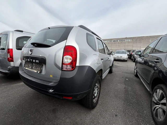 Dacia duster 1.6i 4x2 prestige 105, 2012 - afbeelding 23 van  28