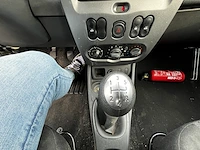 Dacia duster 1.6i 4x2 prestige 105, 2012 - afbeelding 28 van  28