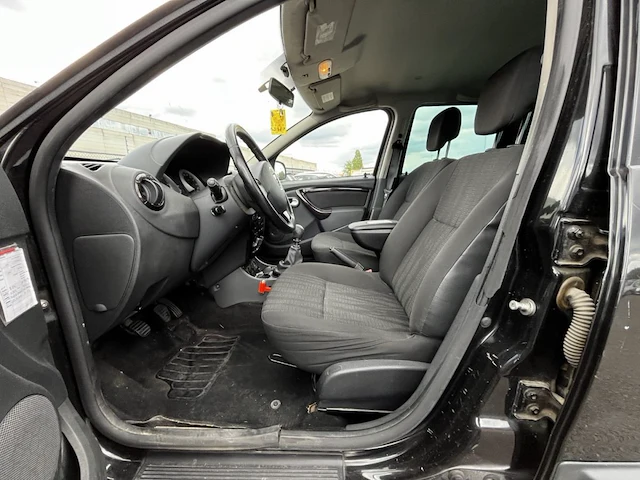 Dacia duster, 2010 - afbeelding 10 van  33