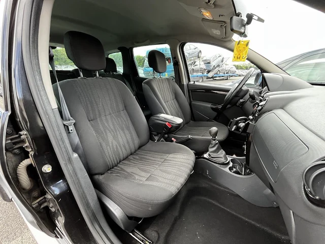 Dacia duster, 2010 - afbeelding 16 van  33