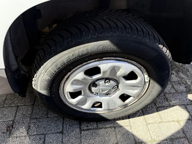 Dacia duster, 2012 - afbeelding 17 van  30