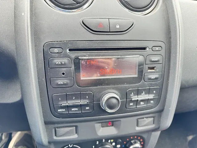 Dacia duster ambiance 2wd, 2015 - afbeelding 2 van  30