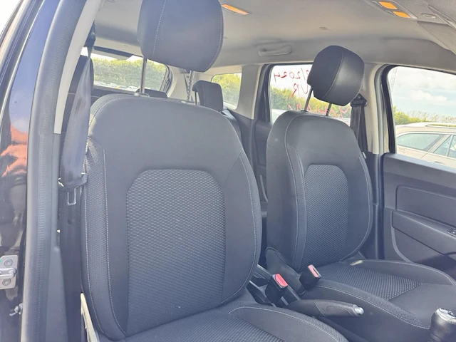 Dacia duster comfort 115 2wd,duster comfort 115 2wd - afbeelding 15 van  23