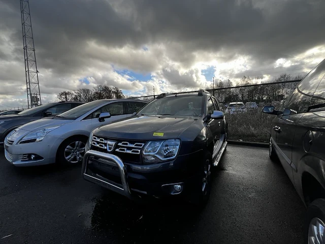 Dacia duster phase 2 1.2 tce 4x2 prestige,2014 - afbeelding 1 van  36