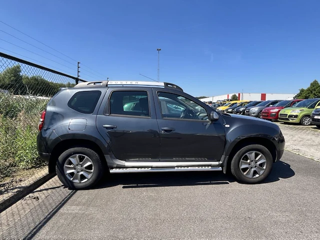 Dacia duster phase 2 1.2 tce 4x2 prestige,2014 - afbeelding 31 van  36