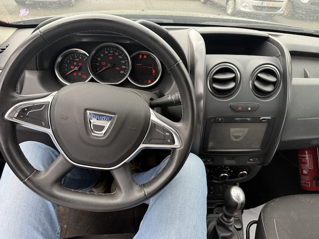 Dacia duster phase 2 1.2 tce 4x2 saga 125, 2017 - afbeelding 2 van  21