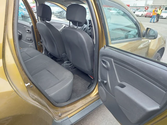 Dacia duster phase 2 duster 1.6i 4x2 ambiance 115, 2017 - afbeelding 2 van  28