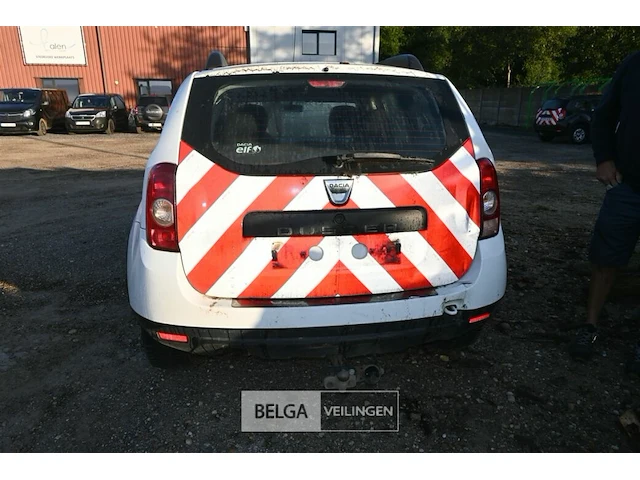 Dacia duster stationwagen - afbeelding 15 van  25