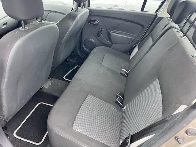 Dacia logan 1.2i ambiance 75, 2013 - afbeelding 8 van  23