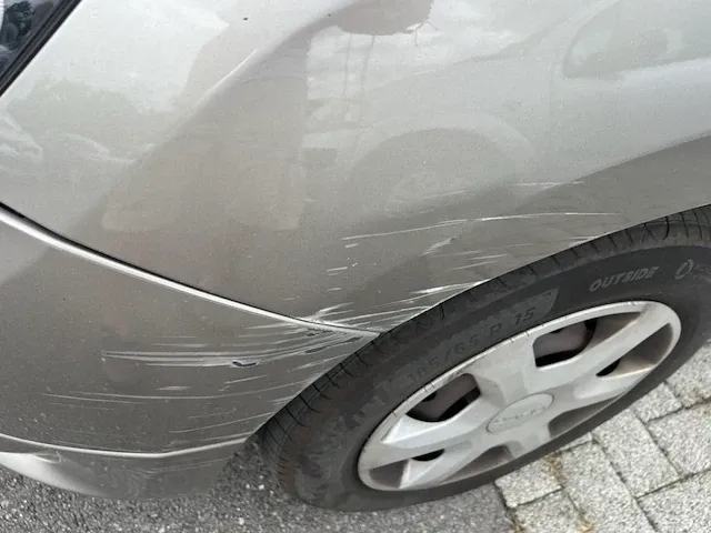 Dacia logan 1.2i ambiance 75, 2013 - afbeelding 11 van  23