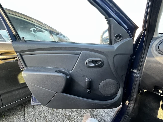Dacia logan 1.2i logan 75, 2011 - afbeelding 4 van  26