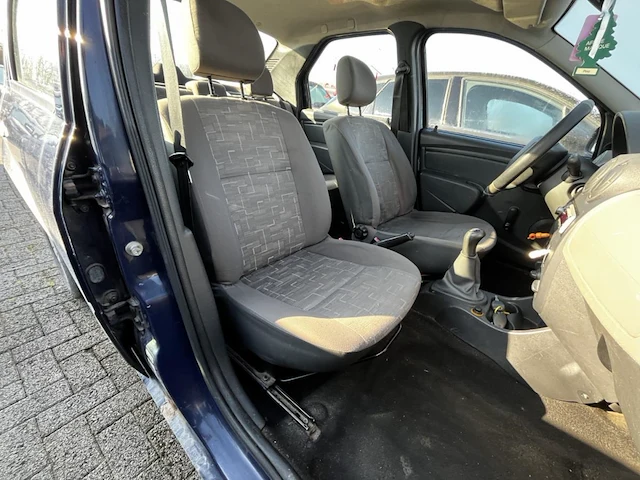 Dacia logan 1.2i logan 75, 2011 - afbeelding 11 van  26