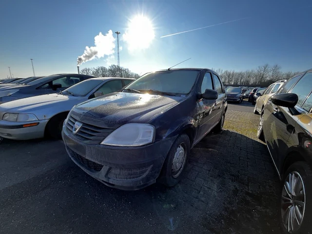 Dacia logan 1.2i logan 75, 2011 - afbeelding 1 van  26