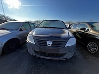 Dacia logan 1.2i logan 75, 2011 - afbeelding 12 van  26