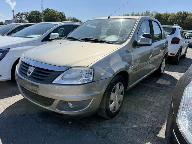 Dacia logan 1.5 dci laureate fap 89, 2011 - afbeelding 1 van  25