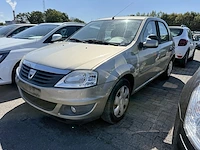 Dacia logan 1.5 dci laureate fap 89, 2011 - afbeelding 1 van  25