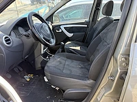 Dacia logan 1.5 dci laureate fap 89, 2011 - afbeelding 7 van  25