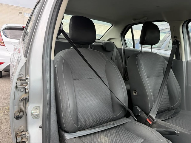 Dacia logan logan 1.0i sce laureate 73, 2018 - afbeelding 16 van  30
