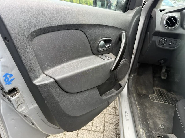 Dacia logan logan 1.0i sce laureate 73, 2018 - afbeelding 27 van  30