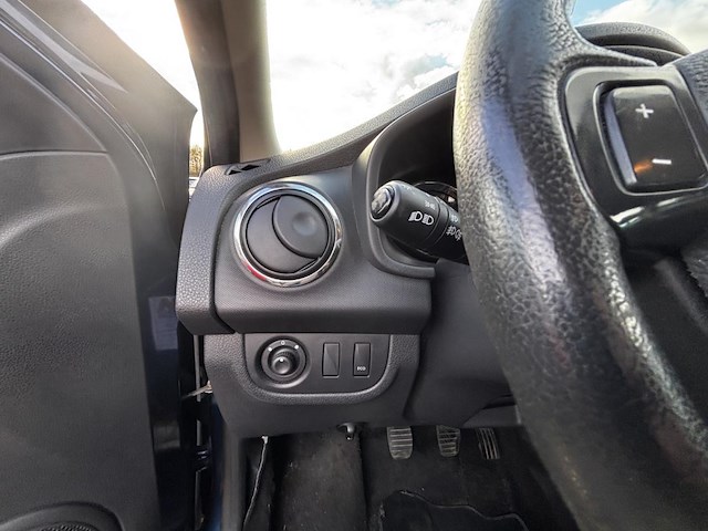 Dacia logan mcv 0.9 tce anniversary,2015 - afbeelding 7 van  33