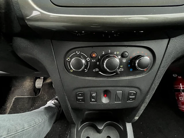 Dacia logan mcv 0.9 tce anniversary,2016 - afbeelding 2 van  37