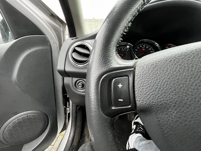 Dacia logan mcv 0.9 tce anniversary,2016 - afbeelding 7 van  37