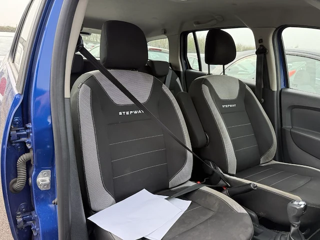 Dacia logan mcv stepway logan mcv 0.9 tce stepway easy-r (eu6.2) 90 at, 2020 - afbeelding 14 van  27
