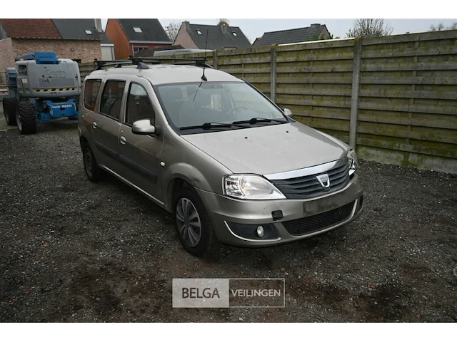 Dacia logan stationwagen - afbeelding 1 van  23