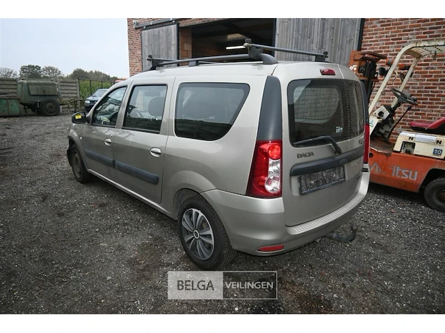 Dacia logan stationwagen - afbeelding 13 van  23