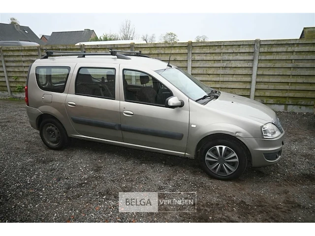 Dacia logan stationwagen - afbeelding 12 van  23