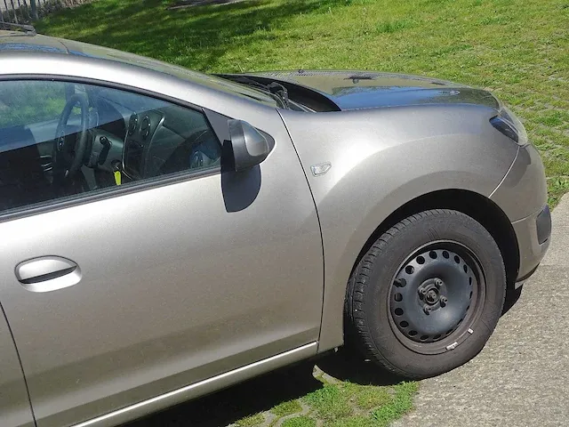 Dacia logan tce - afbeelding 9 van  50