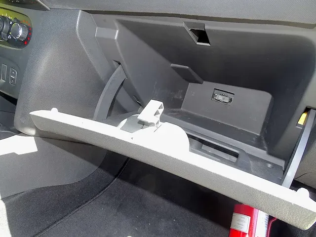 Dacia logan tce - afbeelding 15 van  50