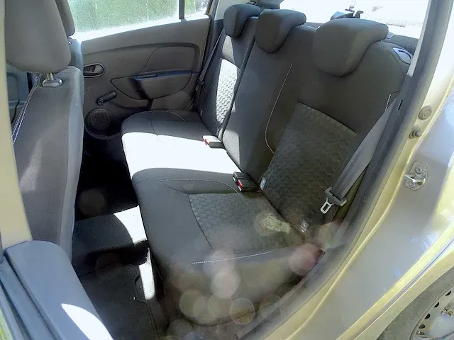 Dacia logan tce - afbeelding 26 van  50