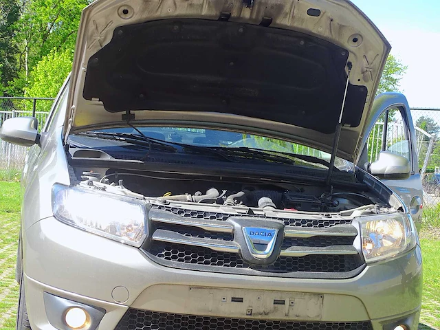 Dacia logan tce - afbeelding 39 van  50